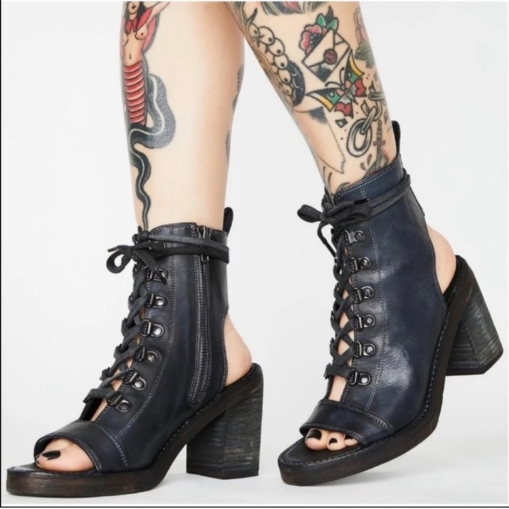 Free People City of Lights Lace Up Open Toe Combat Military Boot Sz 41